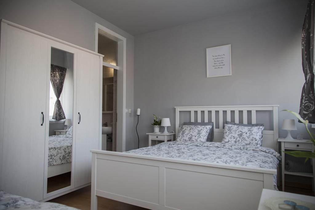 Master Apartman Sisak Exterior foto