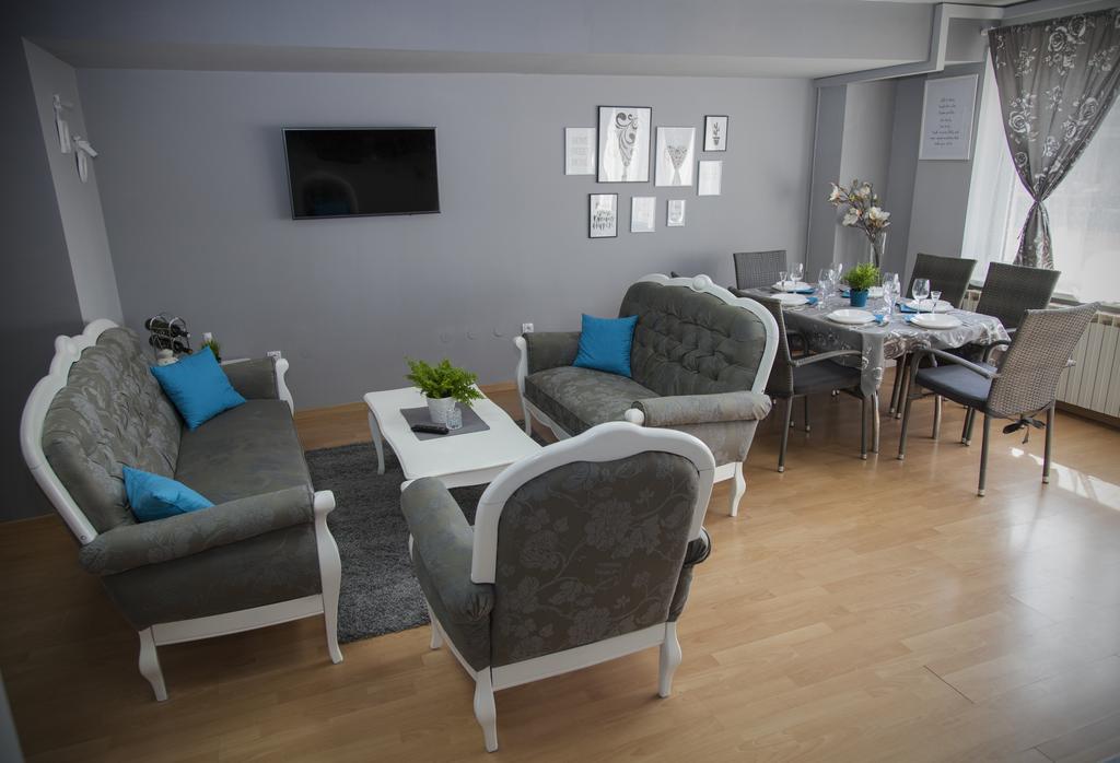 Master Apartman Sisak Exterior foto