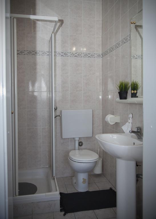 Master Apartman Sisak Exterior foto